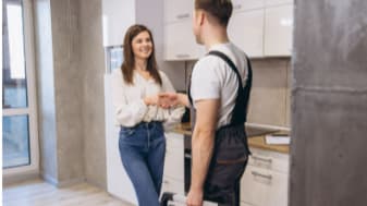 RatedPeople Jobs vs Helpi: Why More Electricians and Plumbers Are Making the Switch cover image