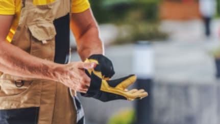 Carpenter Jobs Near Me: How to Find Reliable Local Work Without Paying Fees content image 1